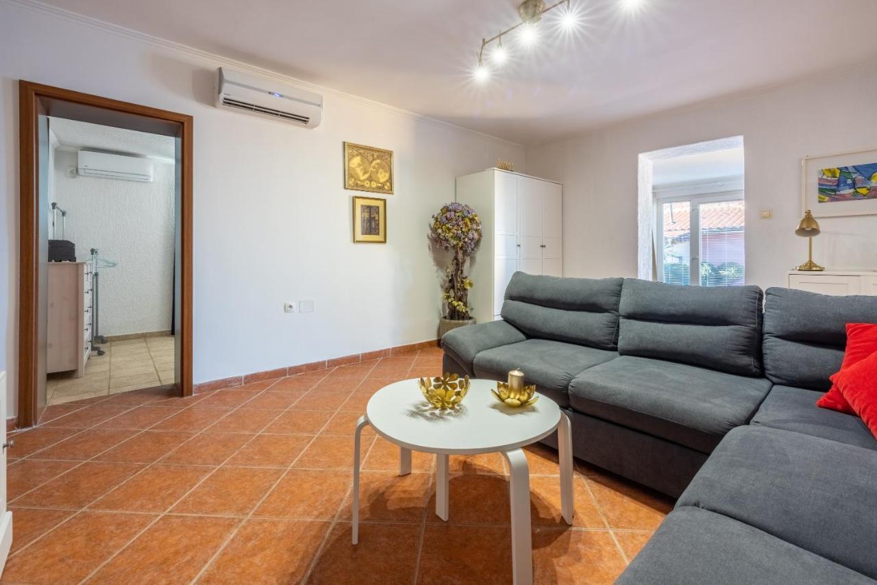 Apartments Villa Dora Кралєвиця Екстер'єр фото